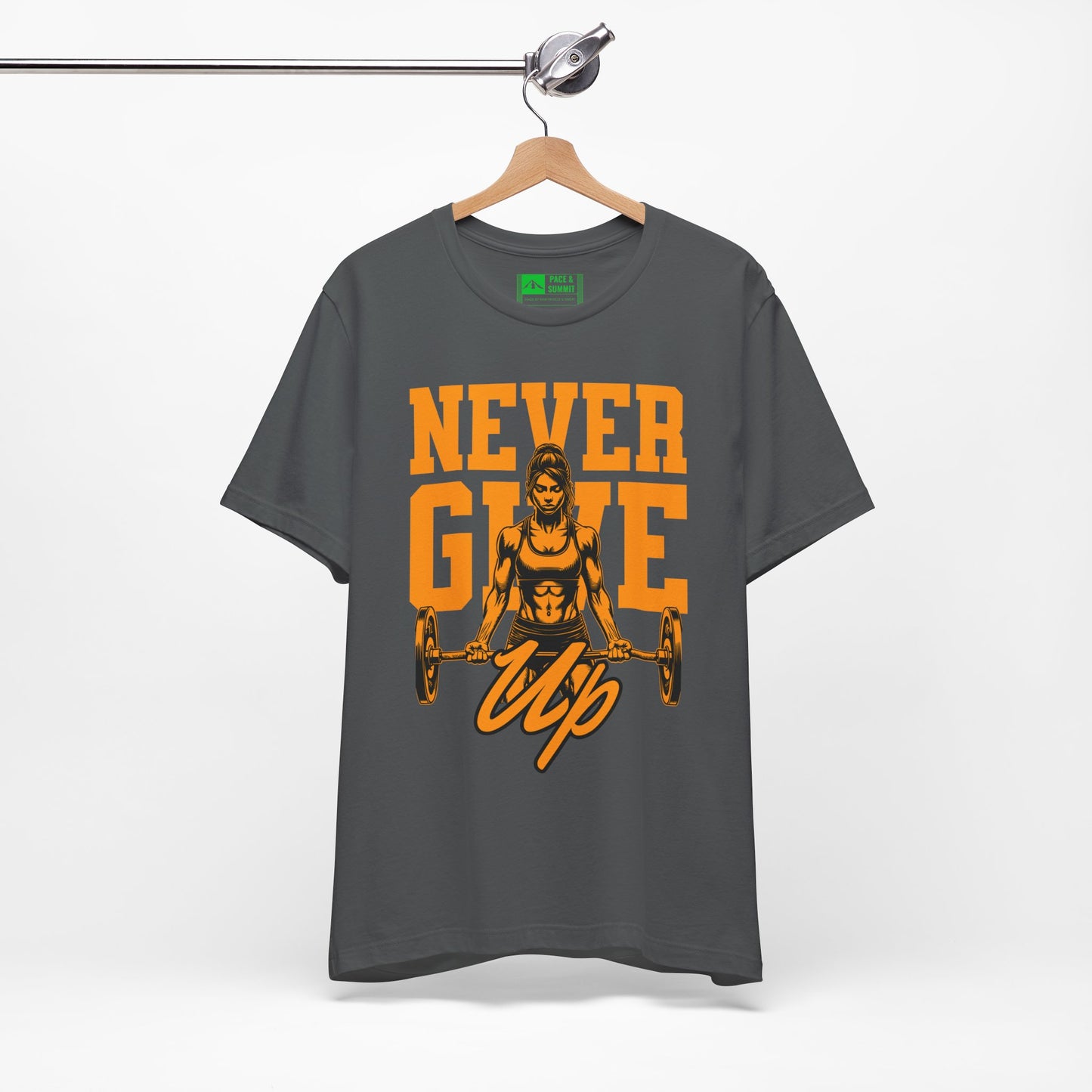 Gray | 'Never Give Up' Motivational Weightlifting Graphic Tee